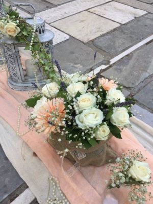 Προτάσεις στολισμός γάμου‎ ιδέες- Ανθοπωλείo ,στολισμός γάμου & βάπτισης,γαμος, βαπτιση, προσφορα γαμου,γαμήλια διακόσμηση,στολισμος εκκλησιας,Ανθοπωλεία γάμου,Προσφορές για δεξιώσεις γάμων, βάπτισης,αποστολη λουλουδιων,Wedding Decoration Ideas Vintage Αθήνα