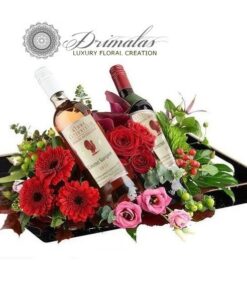 ανθοπωλειο συνθέσεις με ποτά, και κρασιά λουλούδια, σοκολάτες, εταιρικό δώρο